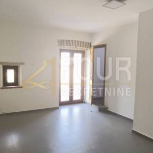 Istra, Barban - okolica, samostojeća kuća s bazenom