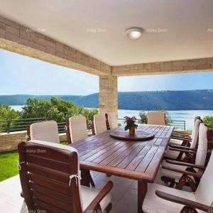 ISTRA, BLIZINA RABCA - Dizajnerska vila s bazenom