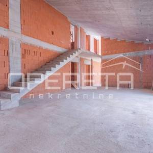 ISTRA, KANFANAR - Moderna kuća s bazenom i otvorenim pogledom na Limski kanal