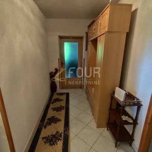 Istra, Labin, kuća sa 6 stanova