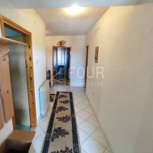 Istra, Labin, kuća sa 6 stanova