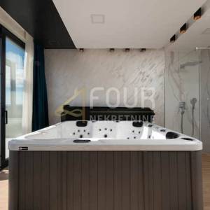 Istra, Medulin, Luksuzna vila s bazenom i pogledom na more