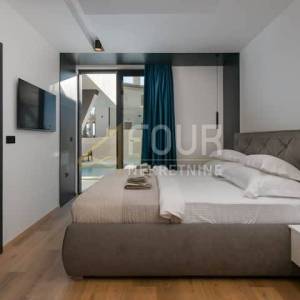 Istra, Medulin, Luksuzna vila s bazenom i pogledom na more