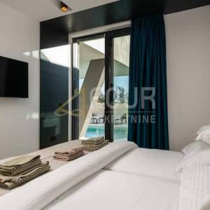 Istra, Medulin, Luksuzna vila s bazenom i pogledom na more