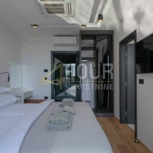 Istra, Medulin, Luksuzna vila s bazenom i pogledom na more