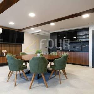 Istra, Medulin, Luksuzna vila s bazenom i pogledom na more