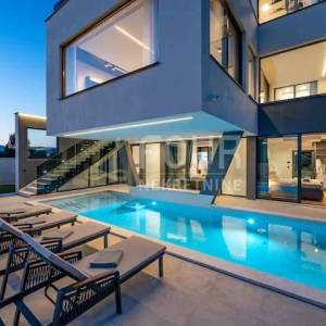 Istra, Medulin, Luksuzna vila s bazenom i pogledom na more