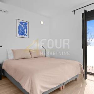 Istra, Poreč, 4s+db stan s terasom 180,32m2