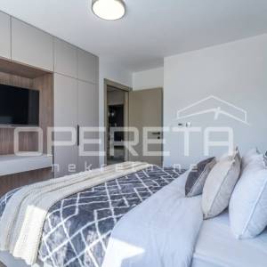 Istra, Poreč okolica – trosoban stan u prizemlju s bazenom