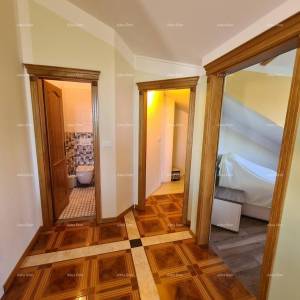 Istra. Premantura.Troetažni stan s krovnom terasom! 100 metara do mora.