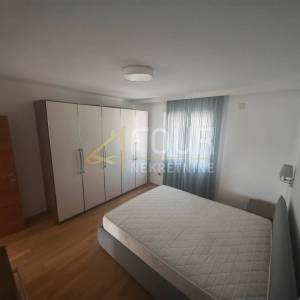 Istra, Pula, samostojeća kuća s bazenom