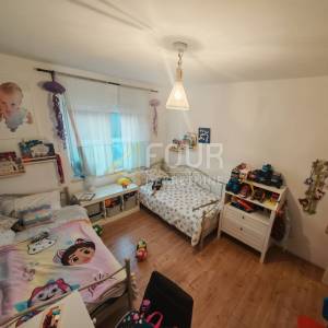 Istra, Pula, stan 2s+db, 83,79m2