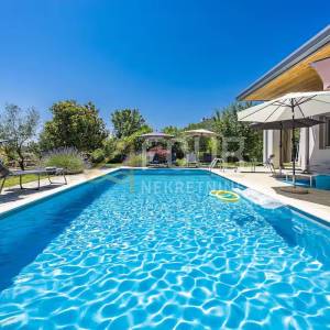 Istra, Rovinj, kuća s bazenom