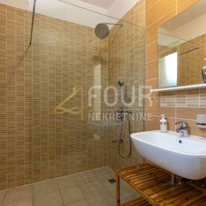 Istra, Rovinj, kuća s bazenom