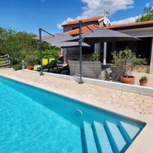 Istra, Sveta Nedelja, Oaza mira  2x Idilične kuće - na velikoj parceli od  2167m² - okružene prirodom