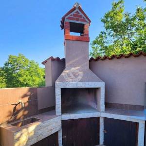 Istra, Sveta Nedelja, Oaza mira  2x Idilične kuće - na velikoj parceli od  2167m² - okružene prirodom