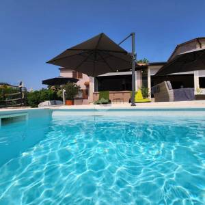 Istra, Sveta Nedelja, Oaza mira  2x Idilične kuće - na velikoj parceli od  2167m² - okružene prirodom