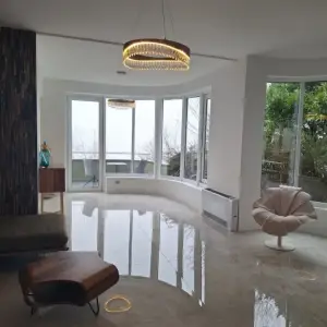 IZNAJMLJUJE SE LUKSUZNI STAN U ZAGREBU ( BIJENIK )