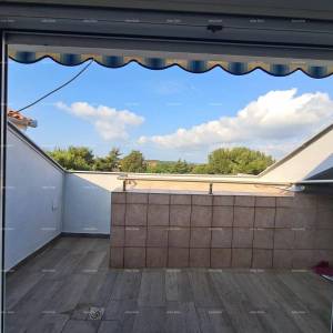 Izvrsna prilika! Prodaja stana na top lokaciji, Medulin! pet minuta lagane šetnje do mora i plaža.Neposredna blizina kampa....