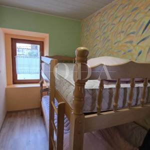 Jablanac kuća u centru mjesta