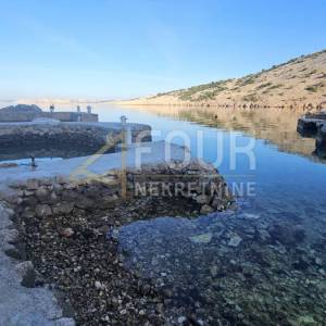 Jablanac okolica, kuća 1. red do mora