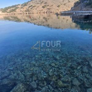 Jablanac okolica, kuća 1. red do mora