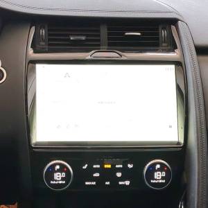 Jaguar E-Pace 2.0 SE MHEV - 3 godine jamstva