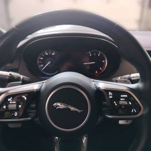 Jaguar E-Pace 2.0 SE MHEV - 3 godine jamstva