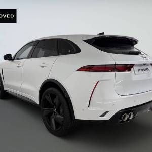 Jaguar F-Pace SVR 5.0 550HP AWD A8