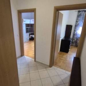 Jakuševec, 3-sobni stan 70m2 u blizini svih bitnih sadržaja, parking