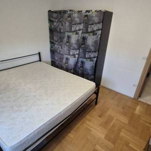 Jakuševec, 3-sobni stan 70m2 u blizini svih bitnih sadržaja, parking