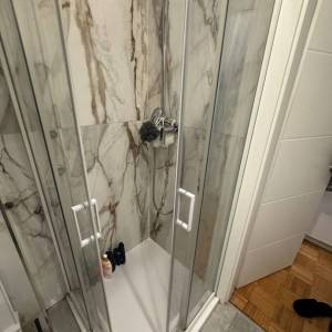 Jarun, 1-sobni stan 36m2 u manjoj stambenoj zgradi, 2.kat