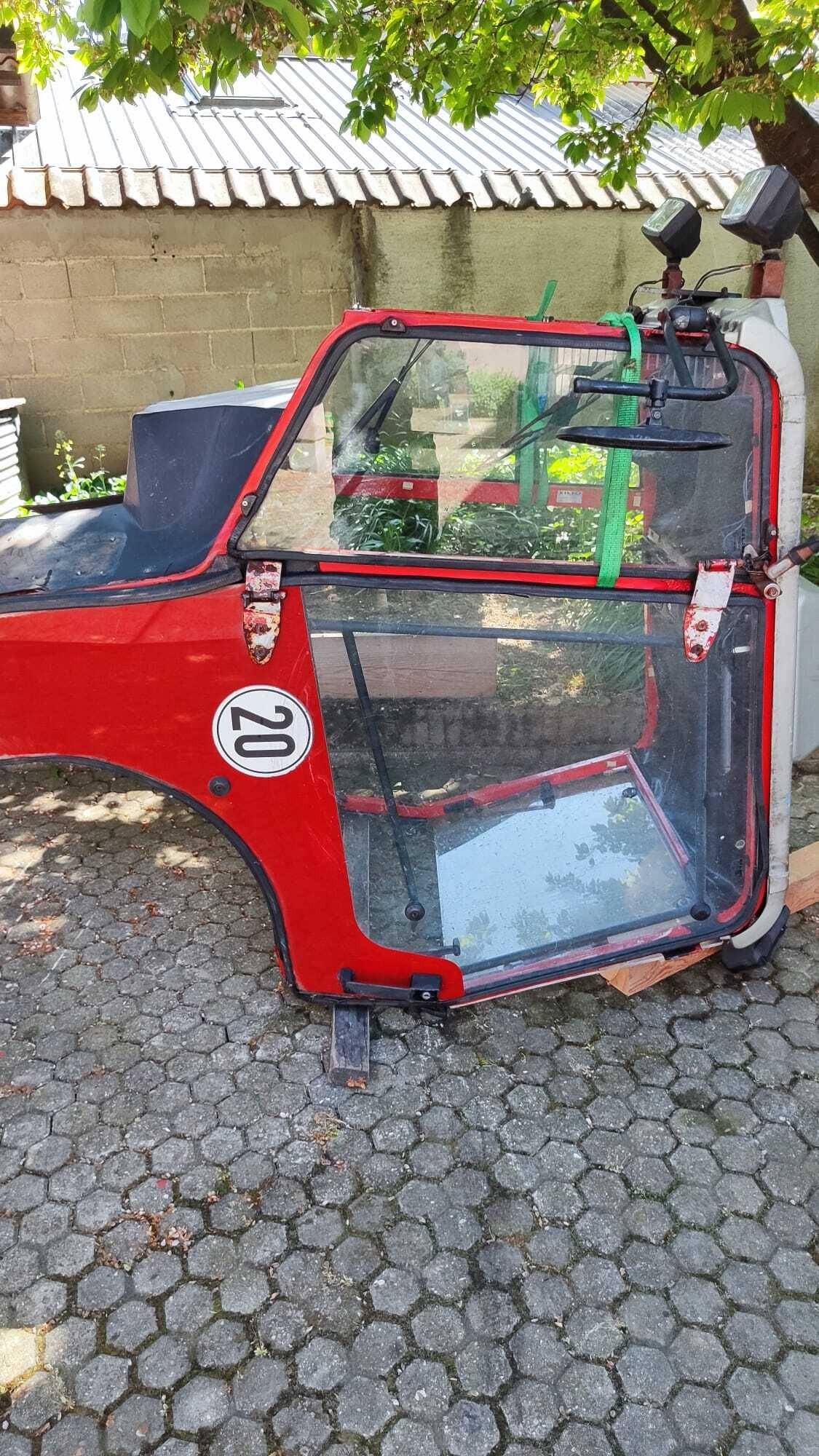 Kabina za Antonio Carraro 3800