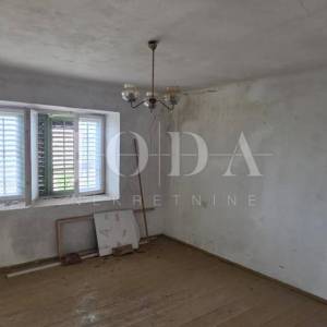 Kamena kuća s pogledom na more + dodatna parcela 1400 m² | Baretići, Grižane