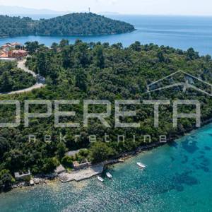 Kamena kućica prvi red uz more - rijetka prilika na Korčuli