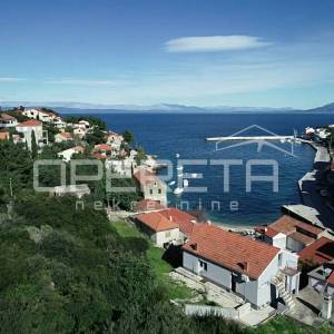 Kamena oaza s pogledom koji ostavlja bez daha – Prigradica