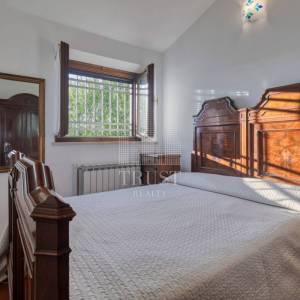 Kamena vila s 2 dodatna objekta u Galižani na parceli od1400 m2 