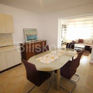 Kaštel Gomilica, dvosobni stan, najam