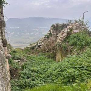 KAŠTEL– Građevinsko zemljište 812 m² s panoramskim pogledom