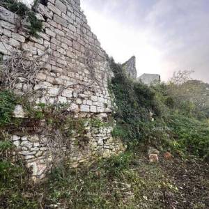 KAŠTEL– Građevinsko zemljište 812 m² s panoramskim pogledom