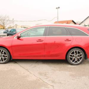 Kia Ceed Sportswagon 1.5 T-GDi *LED, NAVIGACIJA, KAMERA*