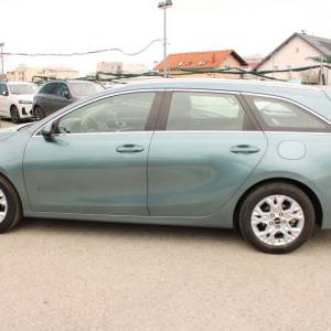 Kia Ceed SW 1.5 T-GDi AUTOMATIK *NAVIGACIJA, KAMERA*