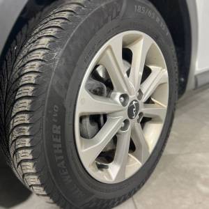 Kia Stonic 1.2 GAS LX URBAN M/T 84 KS