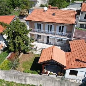 Kostrena obiteljska kuća 