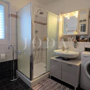 Kostrena obiteljska kuća 