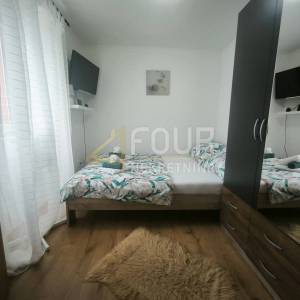 Kraljevica, Križišće, kuća u nizu s bazenom, 177m2