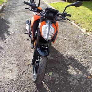 KTM DUKE 125
