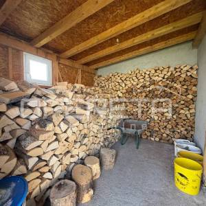 KUĆA 80 m2 NKP S DVORIŠNIM STANOM 43 m2 NKP, DVORIŠTE 566 M2, VINKOVCI, NOVO SEL