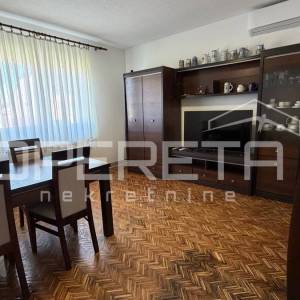 KUĆA 80 m2 NKP S DVORIŠNIM STANOM 43 m2 NKP, DVORIŠTE 566 M2, VINKOVCI, NOVO SEL