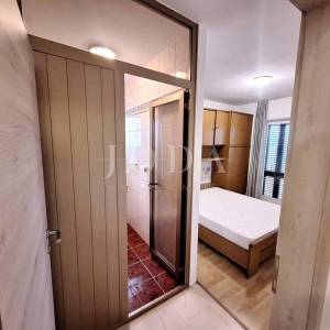 Kuća s prostranom okućnicom i bazenom na iznimnoj lokaciji